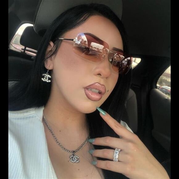 Elegant Pink Gradient Butterfly Rimless Sunglasses with Crystal Accents - Picture 6 of 7